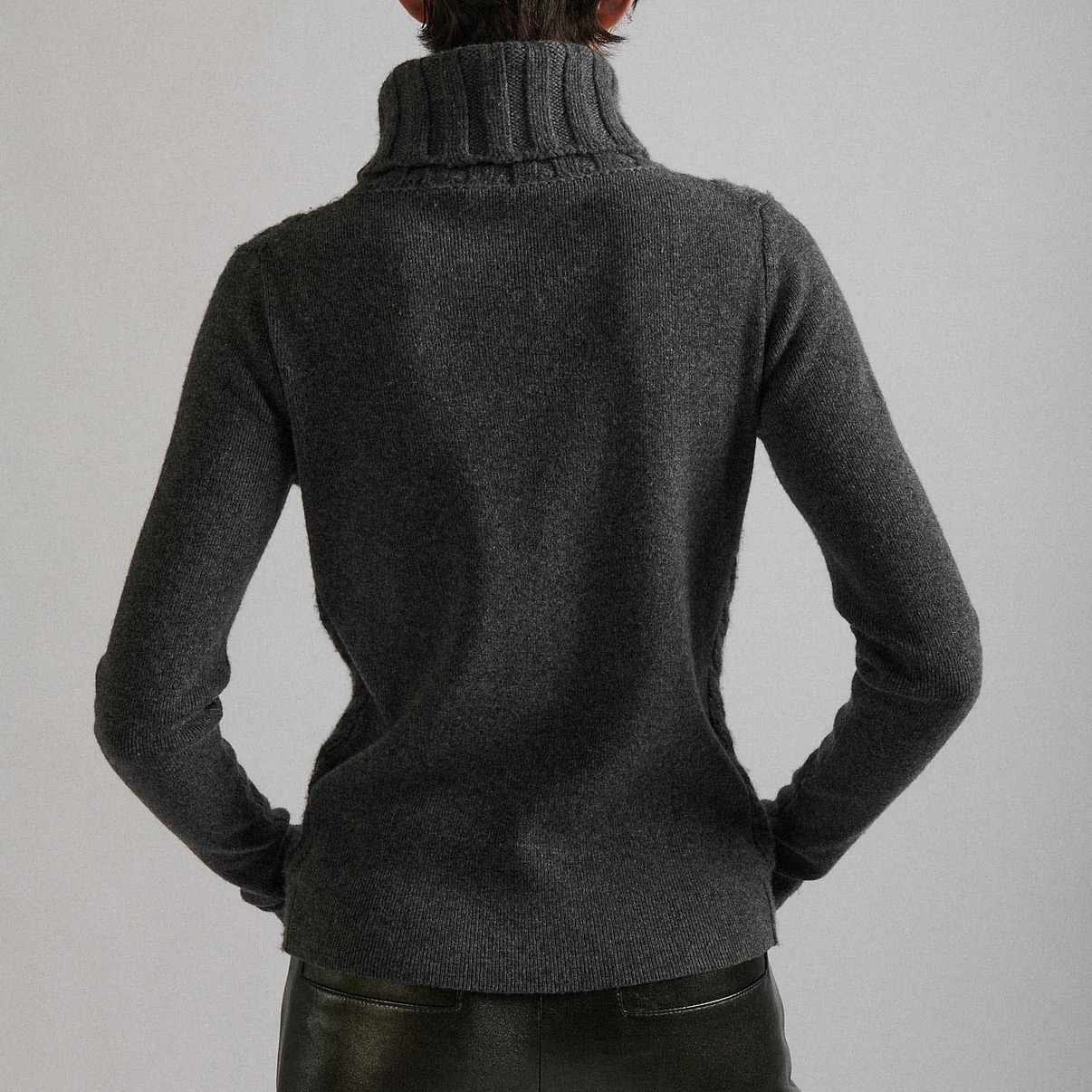 BARBARA BUI Pull SLIM